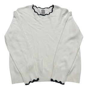 H&M Scalloped Trim Sweater Size M